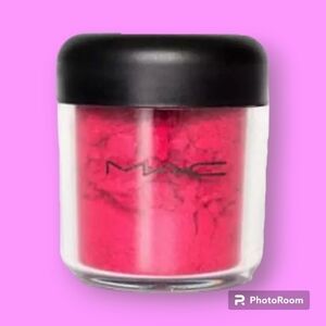 MAC Cosmetics Brash & Bold Pigment Loose Eyeshadow